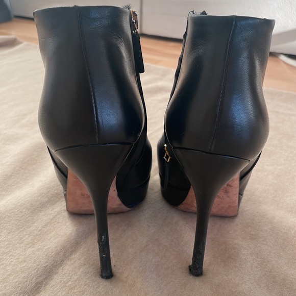 Gucci black ankle heels 36 platform - Picture 7 of 7